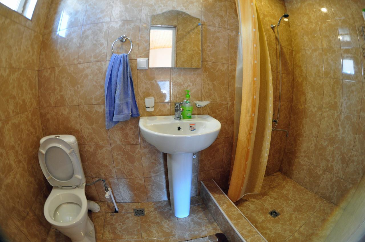 Saro B&B And Safari Tours Татьєв Екстер'єр фото